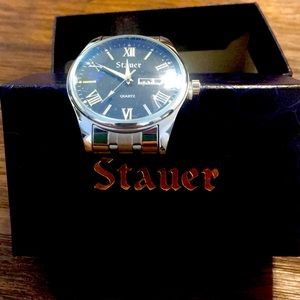NWOT GQ Staur Watch